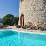Villa Anemomilos *
