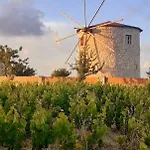 Villa Anemomilos Asprogerakata